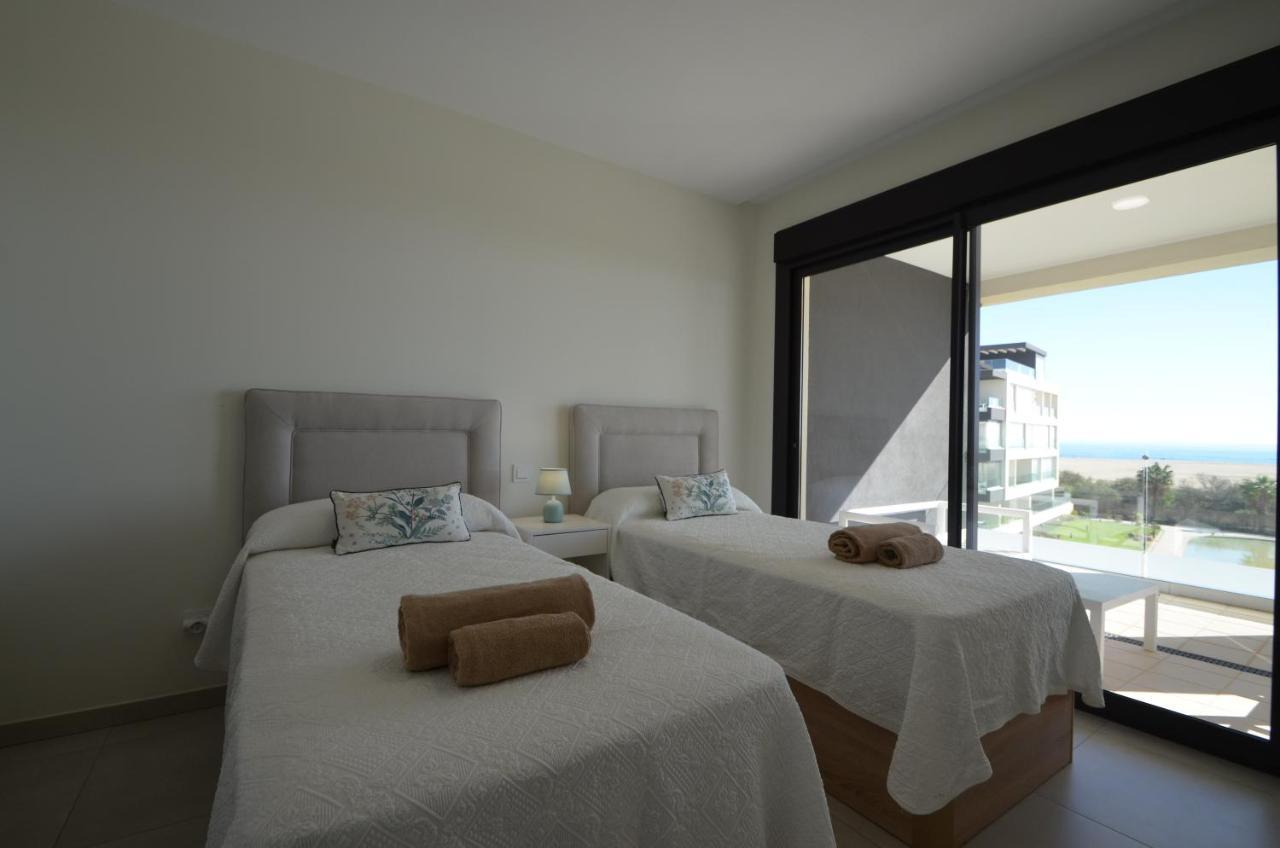 Ocean Home Excellent & Solmares Isla Canela Bagian luar foto